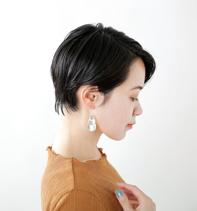 ショート編 結婚式のお呼ばれヘア14選 そのまま参列なら4つのポイントを押さえよう