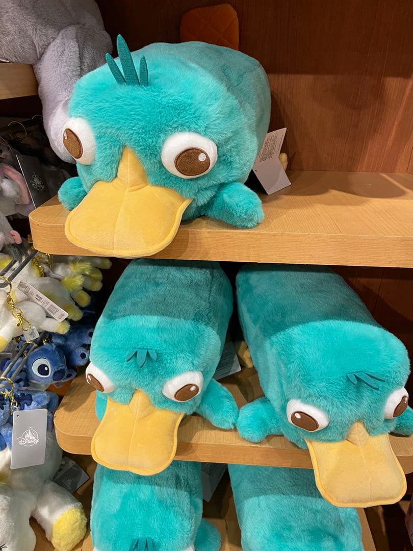 ペリー！ペリー！ペリー！『フィニアスとファーブ』限定ショップオープン！ - 週刊アスキ