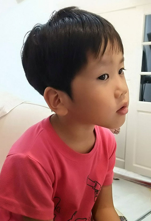 似合わせキッズカットメンズ Nuage'表参道 ベリーショート：L197825289ニュアージュ 表参道 南青山 Nuage' のヘアスタイル ホットペッパービューティ