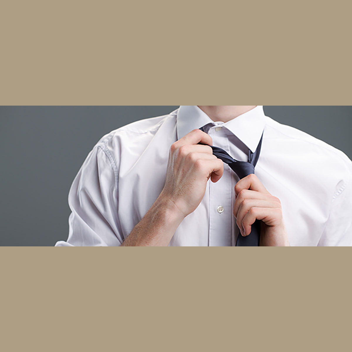 略喪服 平服 マナーとおすすめレンタル喪服12選 家族葬・弔問着に監修:吉川美津子さん - HAPiCO