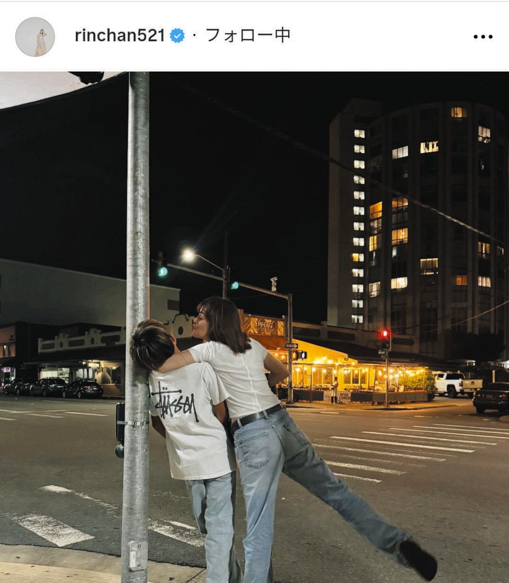 こんな普通に電車にいらっしゃるんですね！」 梨花、ほぼ変装ゼロで電車に乗る姿に驚がくの声 1 2エンタメ ねとらぼ