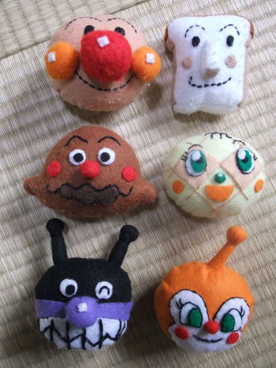 フェルトで簡単！手作りの赤ちゃんおもちゃの作り方・材料を紹介