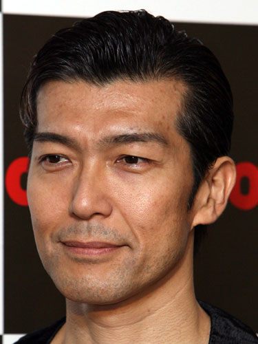 あれから11年 」〝ダンディ激変〟59歳大澄賢也の近影が話題「ステキ」「ものすごく渋くてダンディなオヤジに」「ミドルな姿」：「おっ！」でつながる地元密着のスポーツ応援メディア西スポWEB OTTO