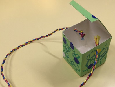 保育で使えるかばん製作アイディア13選！お店屋さんごっこやお散歩にも！ - 手ぶら登園 保育コラム