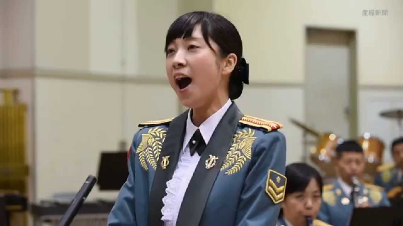 陸自の歌姫 鶫 真衣さんに迫る！陸上自衛隊中央音楽隊潜入リポートTBS NEWS DIG フォトギャラリ