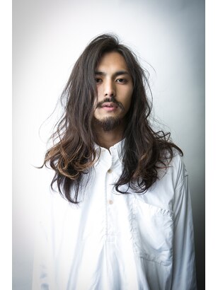 1990年代に流行った「重ためロングヘア」がお洒落ボーイの間で再熱！レイヤーロングで爽やかさも色気もGETsmart Web宝島社の雑誌スマート smart 公式サイト