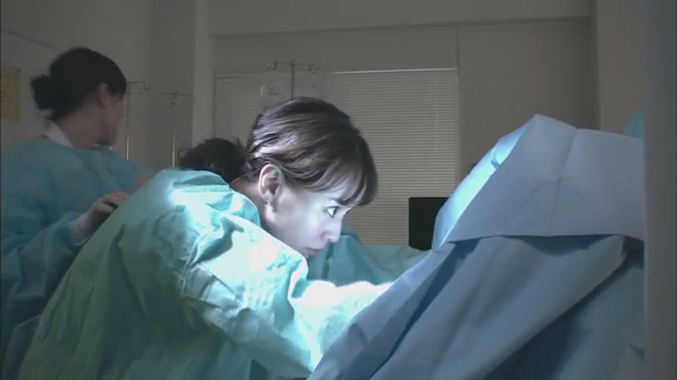 母性 戸田恵梨香 出産シーンTikTok