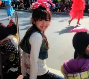 画像2 2飯豊まりえ、“同級生”玉城ティナとの高校時代の約束明かす「号泣しました」 - モデルプレス