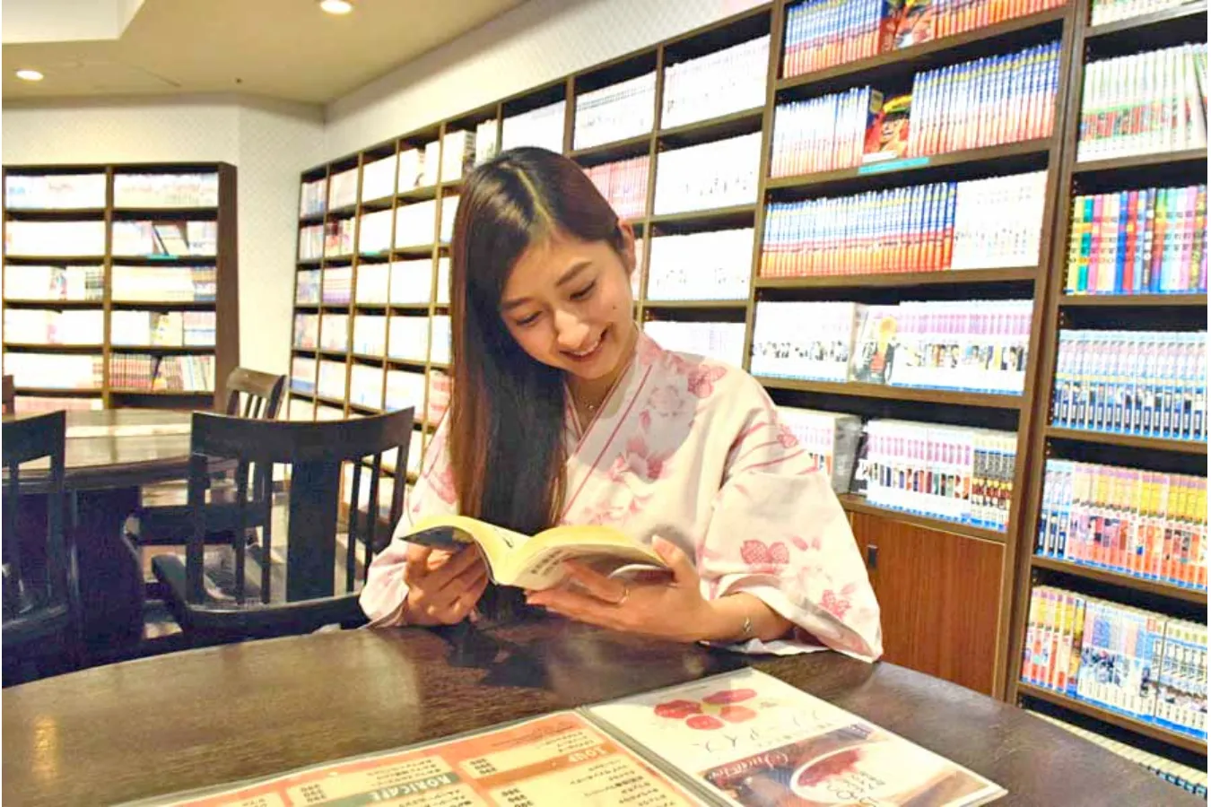 横浜 カップルで足湯に入れる「万葉倶楽部」デート