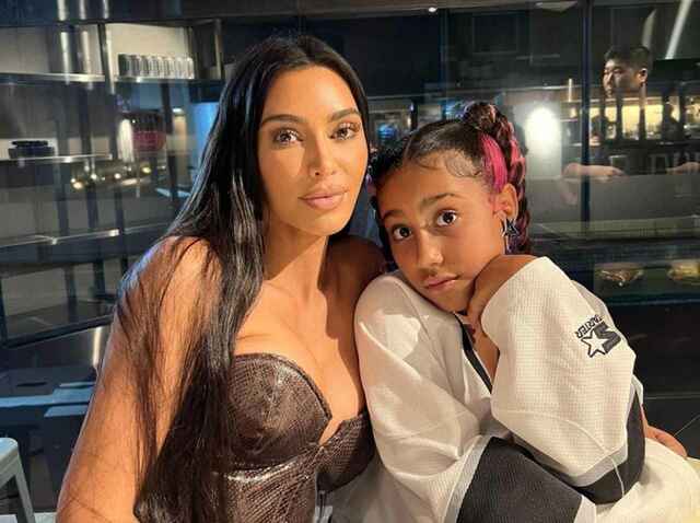 米ヒップホップミュージシャンのカニエ·ウェスト 47 と妻のビアンカ·センソリ 29 が結婚2年で決別したというニュースが伝えられた。米芸能メディアTMZなど外信によると、2人は2022年12月に結婚- MK