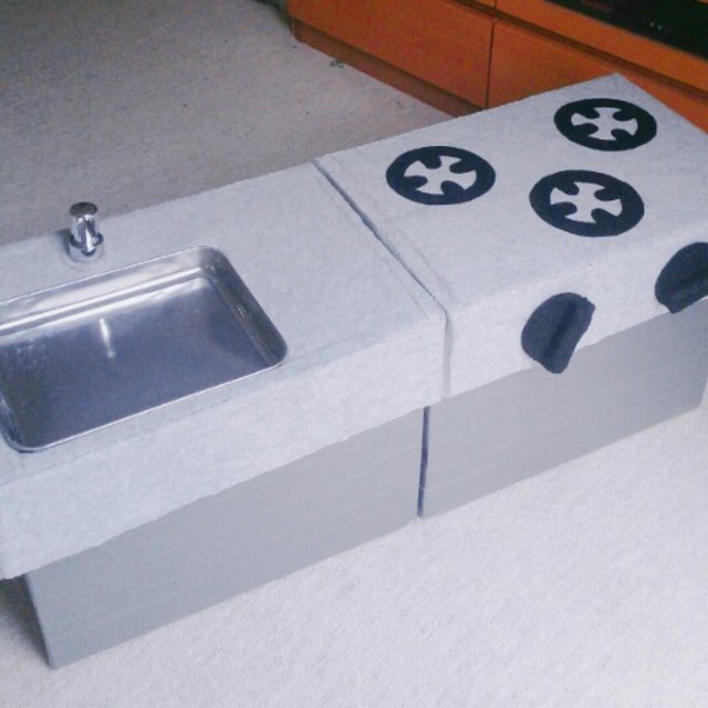 楽天市場 ダンボールキッチン ホワイト段ボール キッチン 作る おままごと 白 遊び おままごとキッチン ダンボール工作キット :手芸材料の通信販売 シュゲール