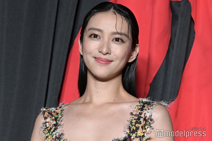 EXILE TAKAHIRO 40 の投稿に妻・武井咲 31 が反応「念願かなって良かったですね」などファンから反響も ABEMA TIMES-Yahoo!ニュース