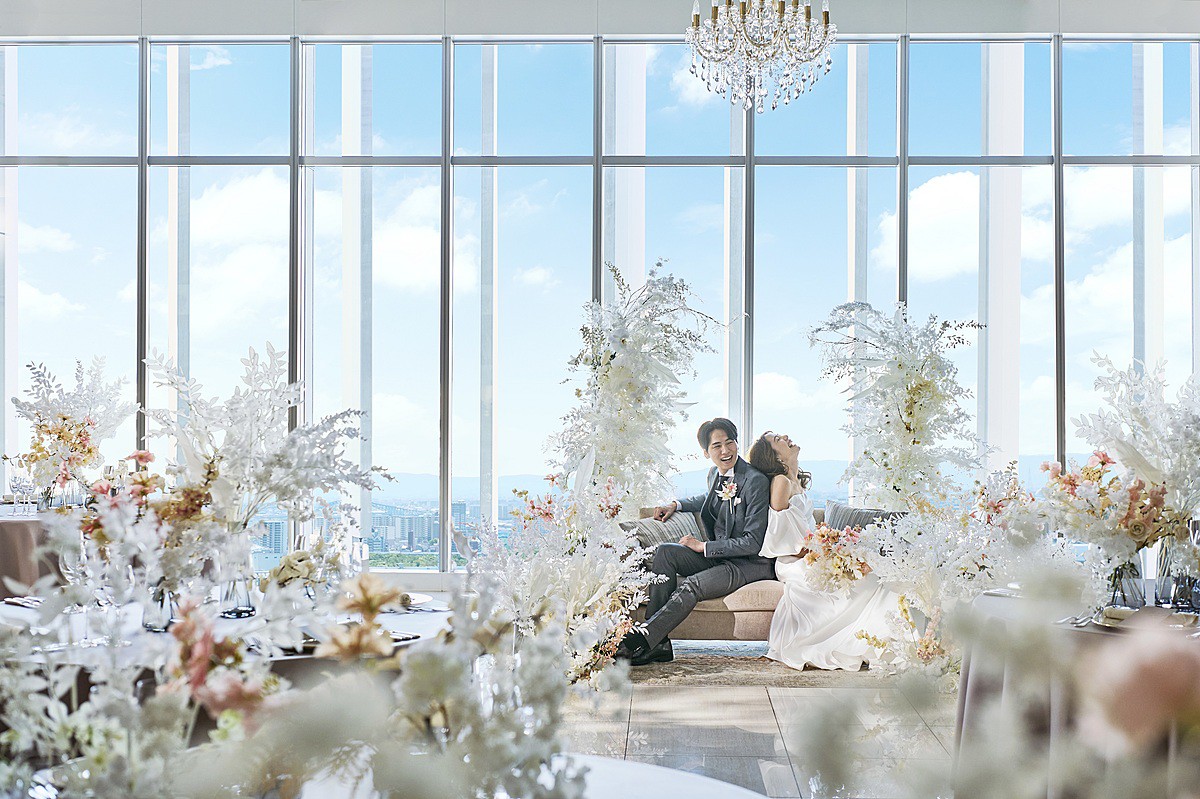 ウエディング装花代の費用相場は？結婚式を豪華に見せる節約方法きららぼし