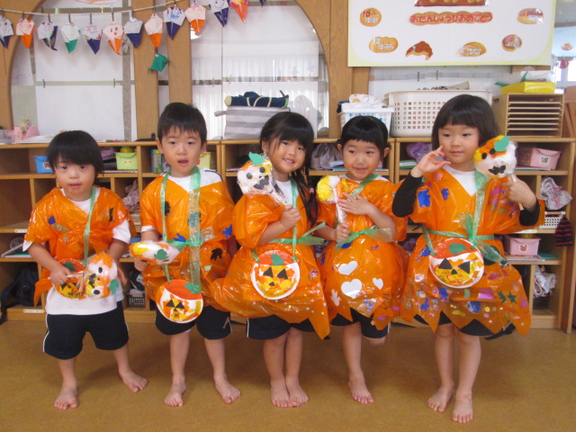 ハロウィンのお面・仮面を手作りしよう! 簡単に作れる子供用お面の作り方イエコレクション iecolleインテリア、雑貨情報が満載のWEBメディア