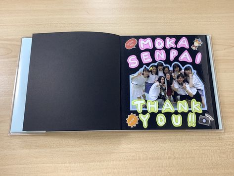 写真もメッセージカードも簡単に作れる！友達の誕生日に贈るポップで元気な寄せ書きアルバム 手作りアルバムアルバムキッチン