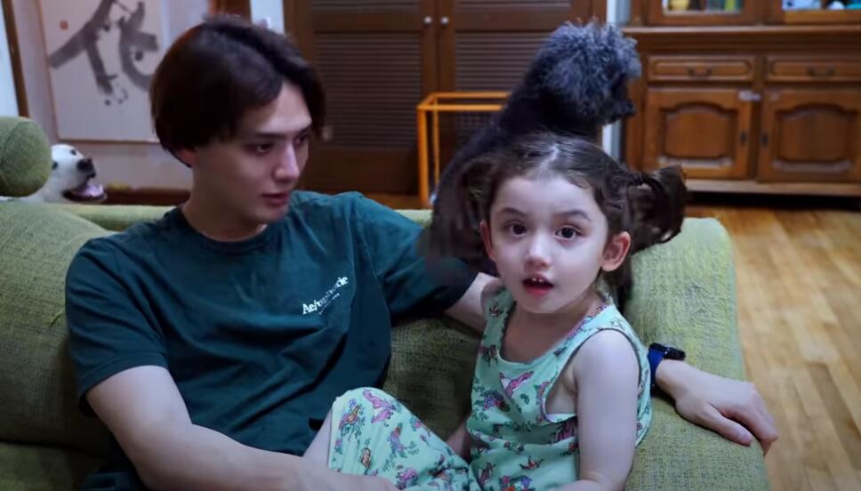 楽天市場 本革ショルダーバッグ レディース ポシェット クロスボディー ミニショルダーバッグ 軽量 バッグ・小物・ブランド雑貨 Emily エミリー レディース人気 ママバッグ 大人 入学式バッグ 卒業式バッグ 入園式 卒園式 卒業式 入学式 ママ セレモニーバッグ