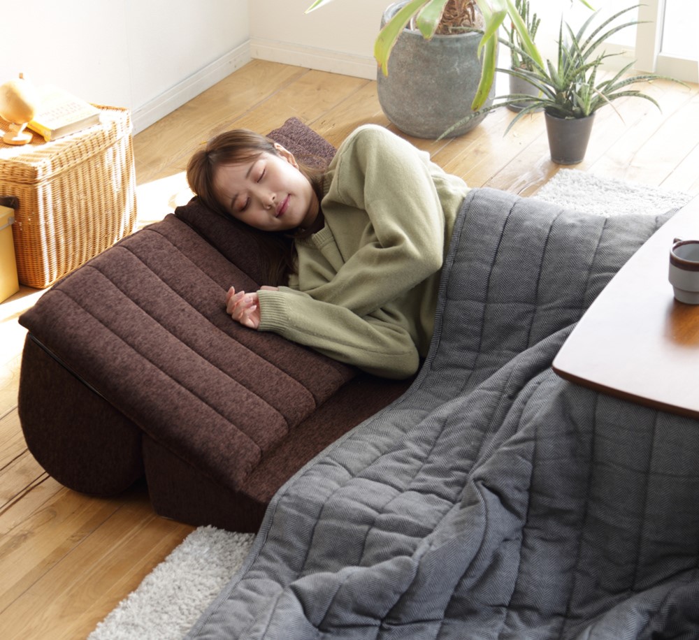 こたつを使ったおしゃれな部屋 レイアウト事例5選と選び方を解説COVEARTH MAGAZINE