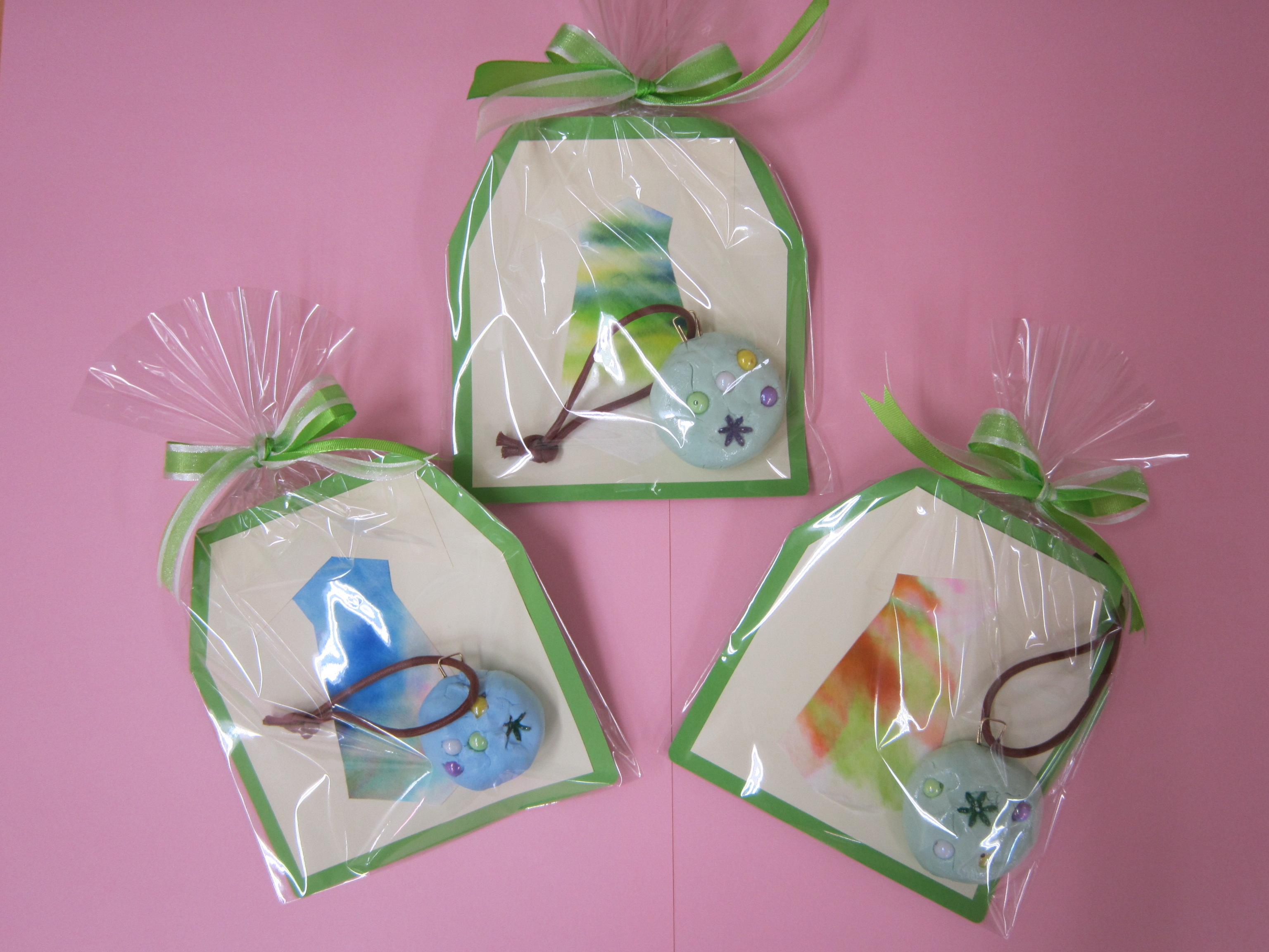 保育 製作 敬老の日のプレゼント製作！簡単だけど華やか！ - YouTube