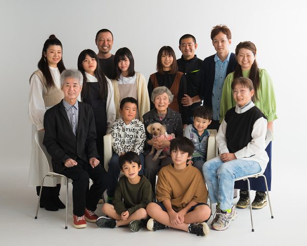 インドネシア華僑の大家族で2014年の新年会パーティ