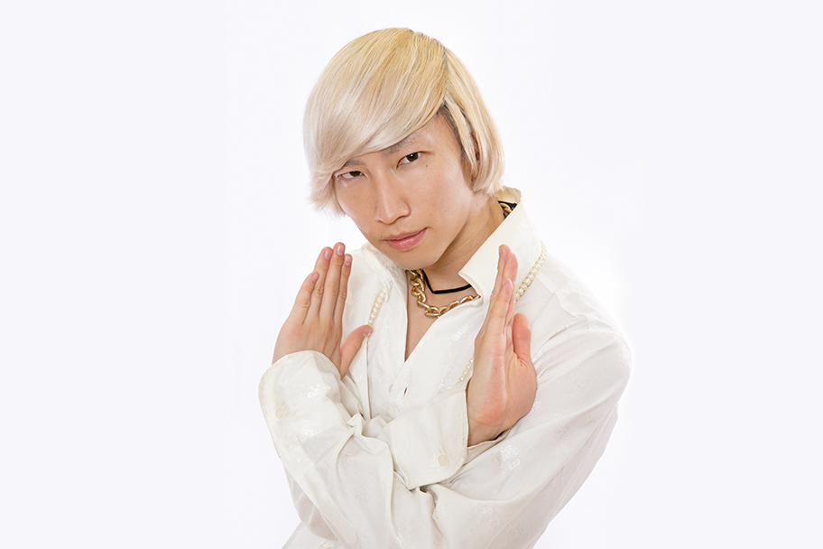 整形告白の女性芸人 「１０頭身」モデル級ショットが話題「こんなスタイル良かった！？」「めちゃ綺麗に」 芸能 デイリースポーツ online