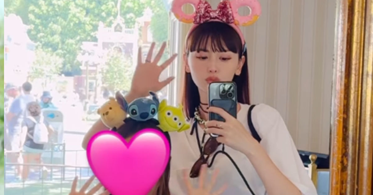 画像・写真鈴木えみ「娘がついに10代へ突入 ！」夫と3ショットでお祝い「脚が長い!!」「将来が楽しみ」 8枚目オリコンニュース ORICON NEWS