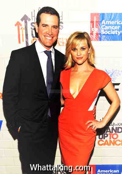 リース・ウィザースプーン、ケヴィン・コスナーとのロマンスを否定 - セレブ＆ゴシップ - ニュース クランクイン