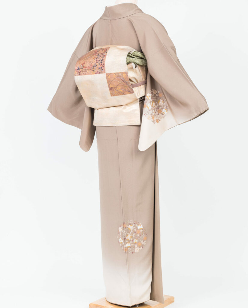 顔合わせ食事会に兄弟・姉妹を招待！そのメリット・デメリットとは顔合わせ、結納ブライダルノートビジュピコ BIJOUPIKO