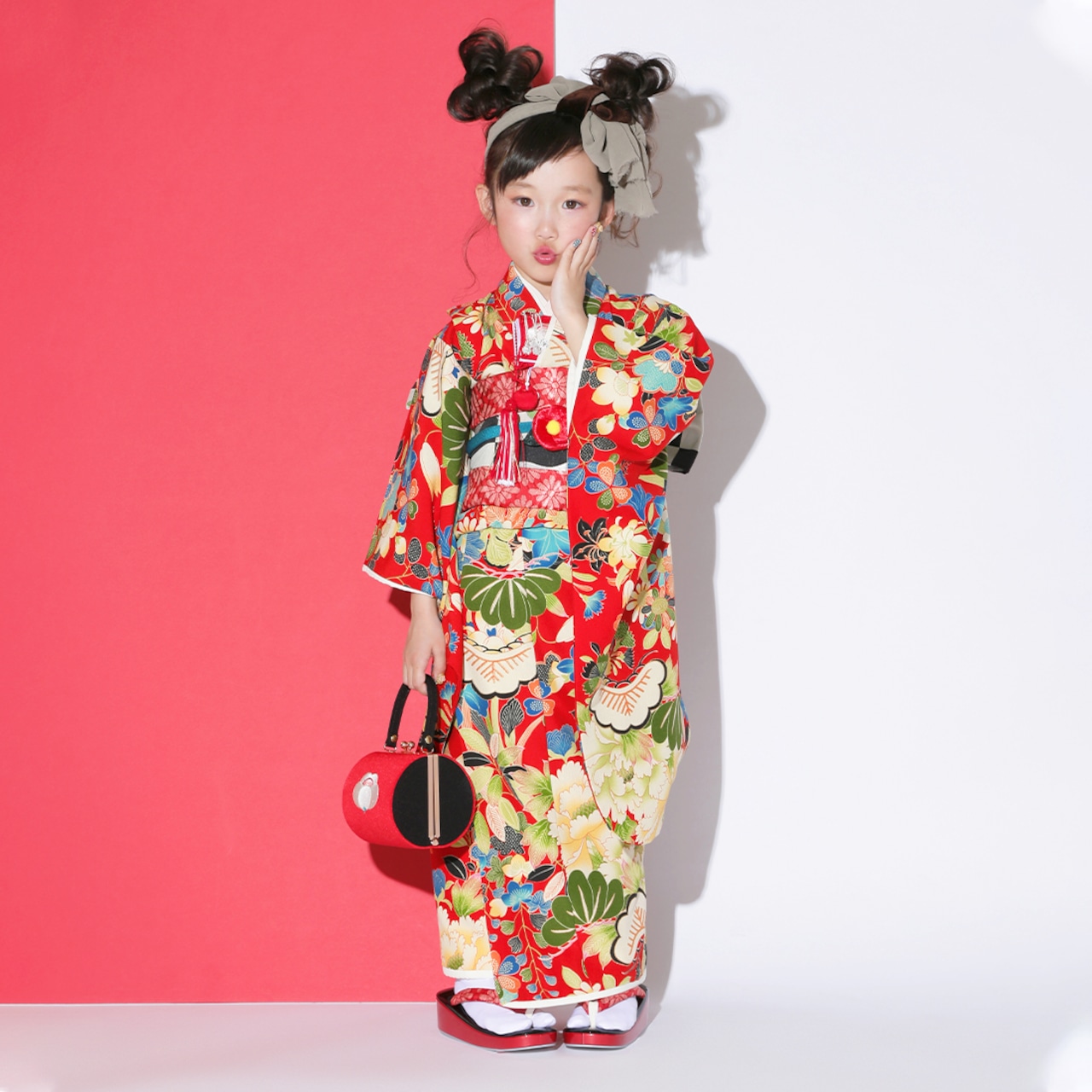 七五三 女の子 3歳と7歳のお参りはいつ？人気の着物と髪型を教えて