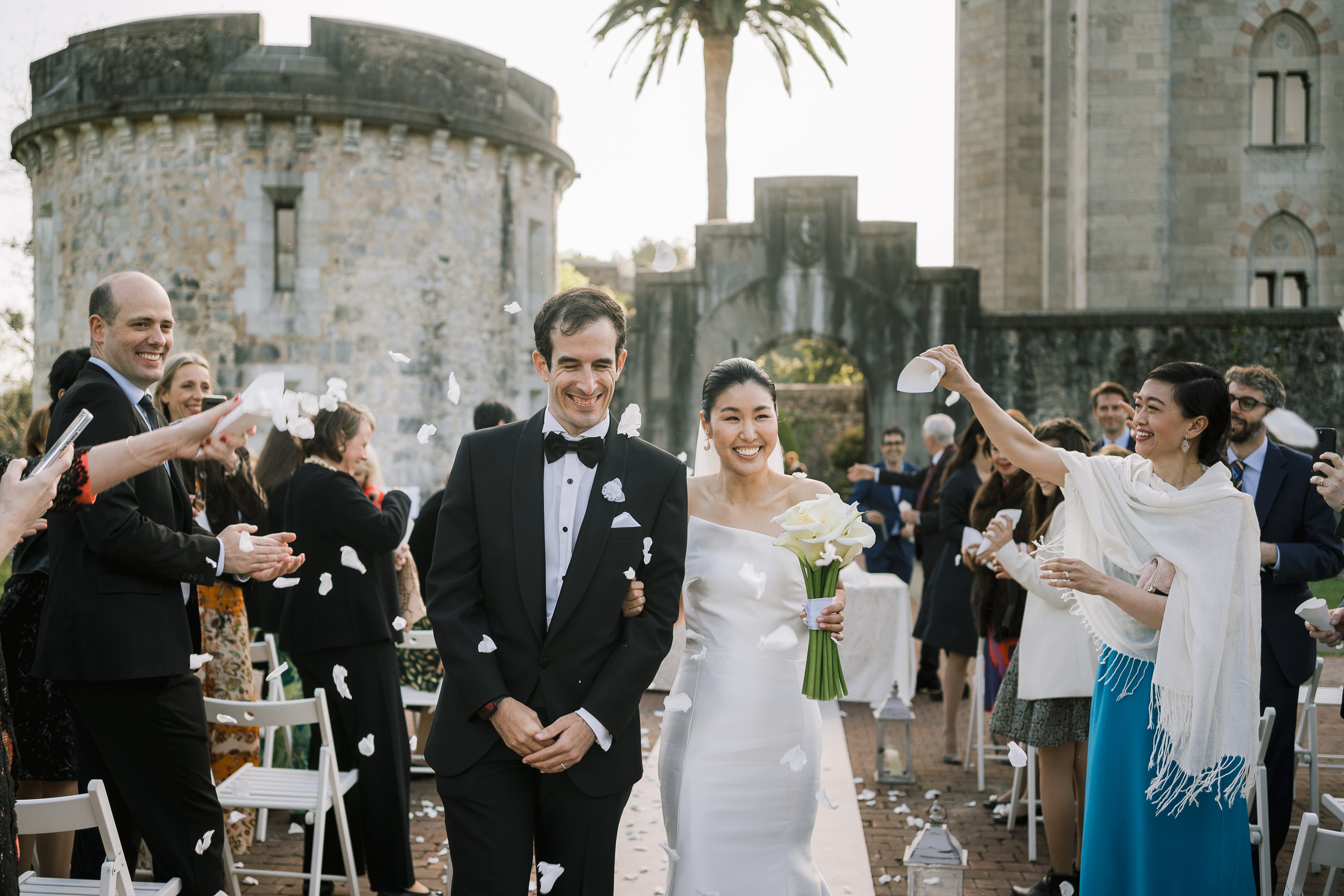 海外セレブの結婚式でおなじみの ブライズメイド とは？神戸旧居留地の結婚式場 - 神戸セントモルガン教会