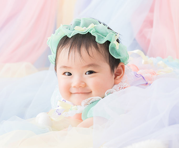 ベビードレス ハーフバースデー 1歳 誕生日 6ヶ月 初節句 一升餅 記念撮影 ピンク 黄色 水色 パステルカラー 誕生日写真 衣装 記念日フォト日本製 ギフト対応KANAU MINI