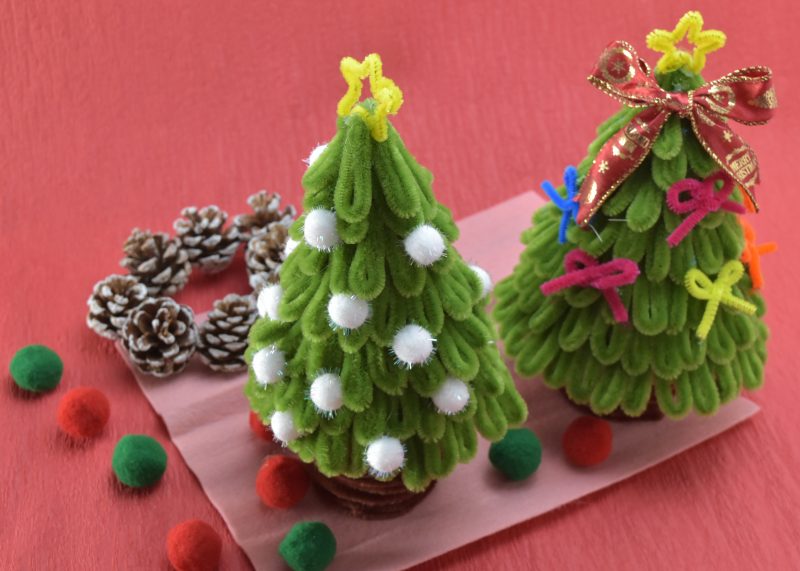 choooboo ☜他の製作はこちらから 去年好評だったクリスマス製作を 再投稿します🎄✨ この製作は幼児向けです👦 是非作ってみてください！12月製作クリスマス製作クリスマス飾り保育園製作 保育製作 製作遊び 幼児製作 3歳児製作 4歳児製作 5歳児製作