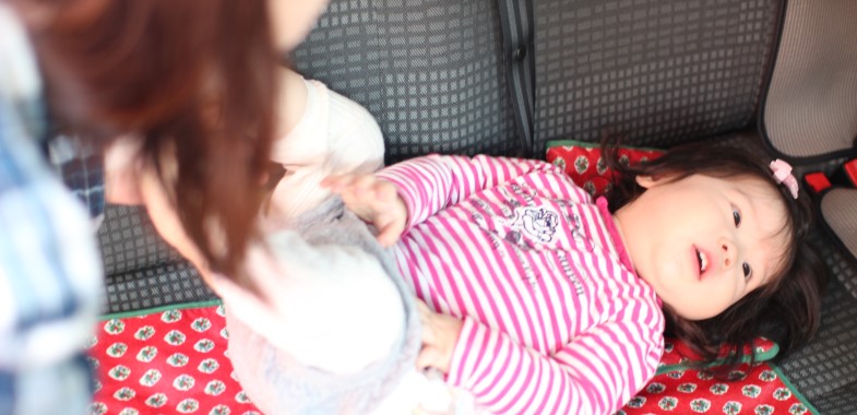 オムツ交換車2輪ストッパー付き1台8-9199-02取り寄せ商品 ロ