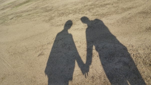 もう離れられない ?」男性がグッとくる“恋人繋ぎのやり方”って？オリコンニュース ORICON NEWS