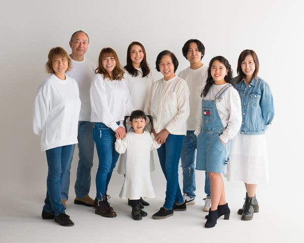 家族写真のオススメコーデ 家族写真のフォトスタジオ・写真館はらかんスタジオ