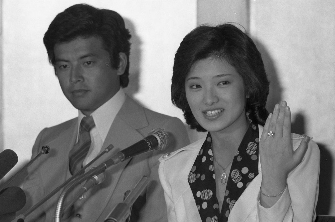 元歌手の山口百恵さんと結婚した三浦友和さん。ある記者会見でこんなことを言っていた。 「地上に60億以上の人がいて 続きを読む