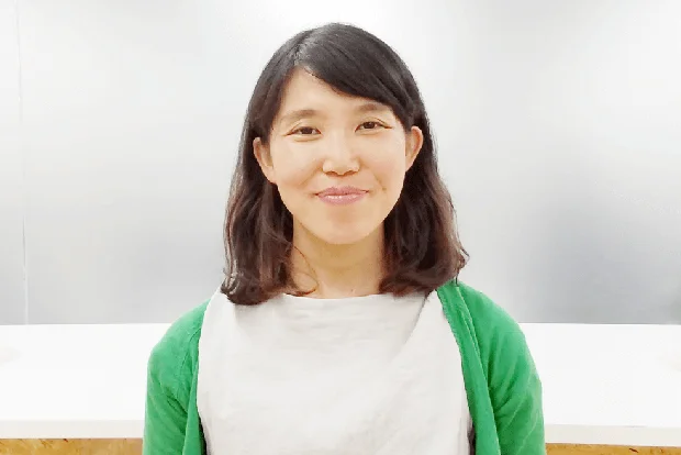 タサン志麻さん一家がきもの姿で囲むお正月の食卓。フランス風おせち「3種の紅白なます」が絶品