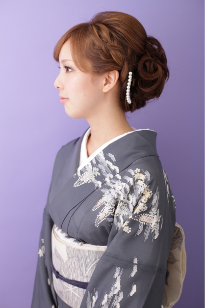 不器用さん絶対みて！今年はセルフアレンジを諦めない、七五三ママヘアˊ˗ アレンジが苦手な方も 挑戦しやすいアレンジかと思います🥰🫶🏻和装、洋装どちらにも合うアレンジです♡ 自宅で簡単に綺麗めアレンジを楽しめます！ 七五三アレンジのお役に立てると嬉しいです