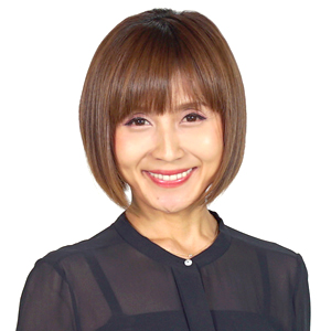 ◇佐藤早也伽、披露宴でウエディングドレス姿 写真 ：中日スポーツ・東京中日スポーツ