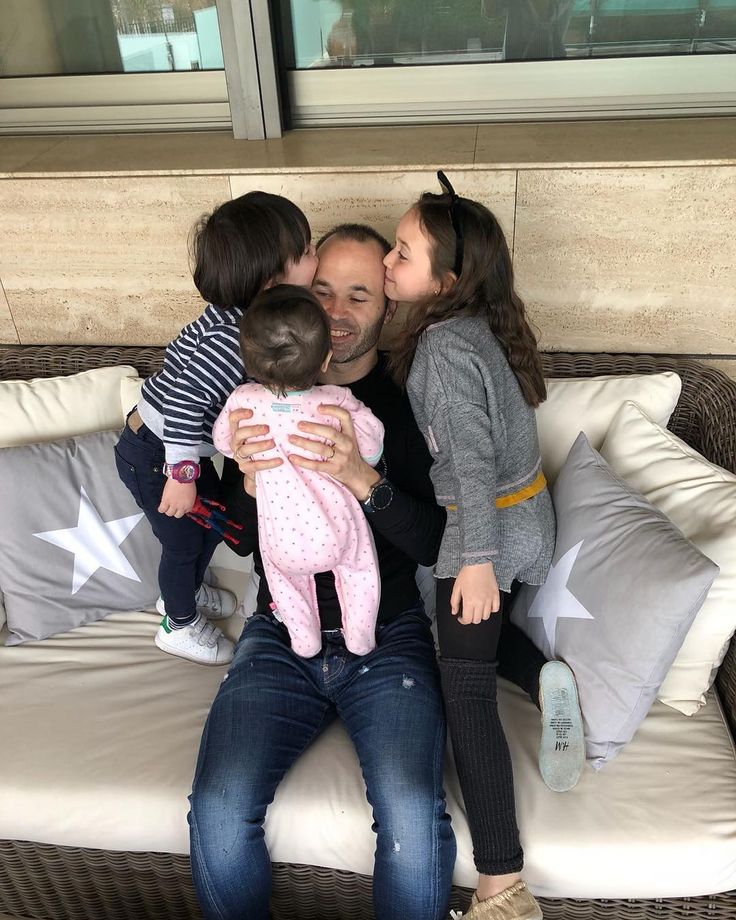 尊すぎて5度見する美少年 イニエスタの息子が天使級でツイッター民悶絶