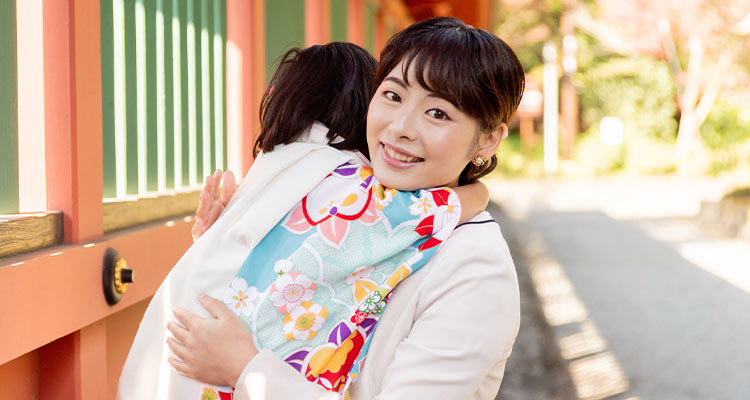 七五三のママの髪形をおしゃれに！服装・長さ別におすすめを紹介こども写真館スタジオアリス写真スタジオ・フォトスタジオ