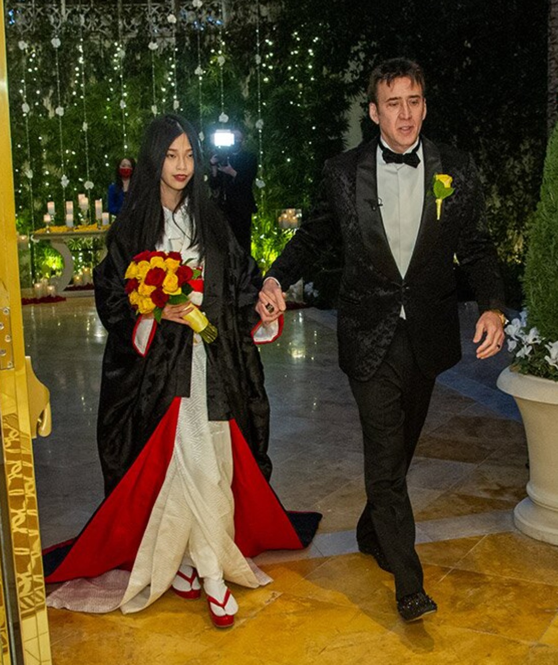 出て行った母親を捜すために本名で活動、10年間くらい児童養護施設」俳優ニコラス・ケイジと結婚した26歳の日本出身女優リコ・シバタ 芝田璃子 さんの壮絶人生についてニコラスケイジまとめ部