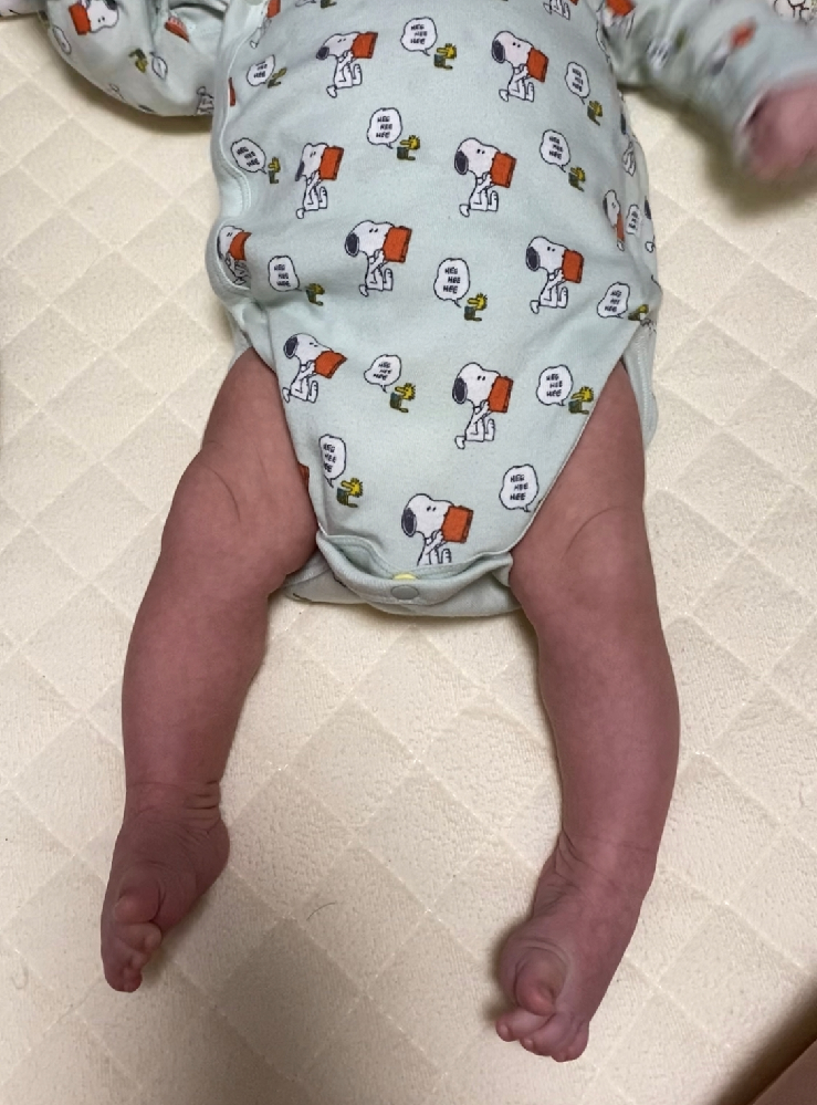 Amazon.co.jp: ベビーカーフットレスト 足置き 拡張シート ベビーカー足支えマット ベビーカーの足場 足のポケット 35×30cm 足らくらくユニバーサル カートアクセサリー ペダルを伸ばす ベビーカー小物 : ベビー&マタニティ