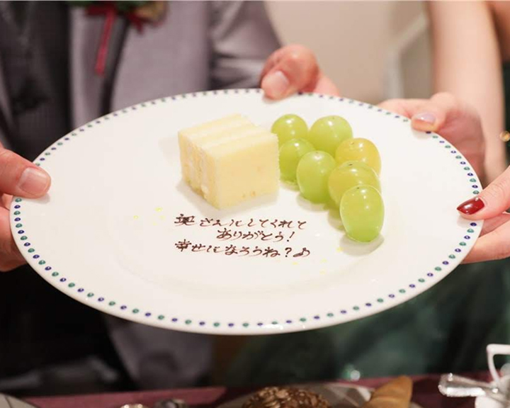 結婚式の席札に書くメッセージは？祝福に感謝の気持ちを添えて