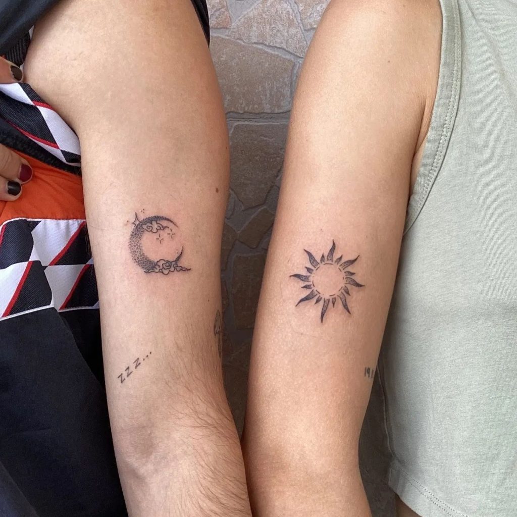 家族の生年月日× ♡ 大切な記念日や生まれた日など組み合わせは自由😘 heart shape number 🫶tattootattoodesigntattooideachayanneebisujapannumbertattoodateofbirthtattooheartshapetattoosmileinktattooタトゥータトゥーデザインタトゥー