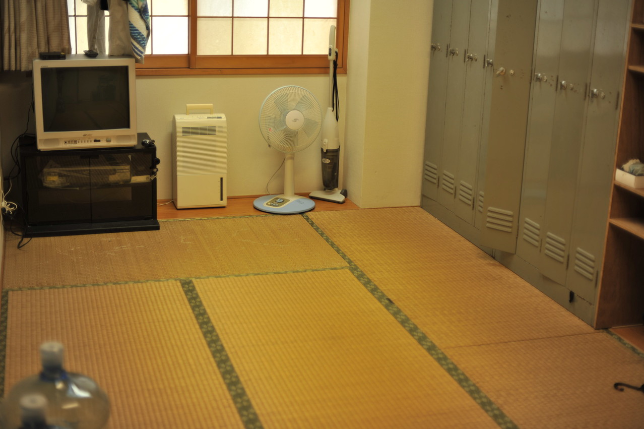 宿直室 - 気晴らし