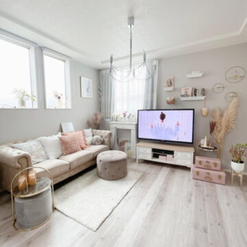 ピンク×ブラックのシックなワンルームコーデ ルームツアー公式 LOWYA ロウヤ家具・インテリアのオンライン通販