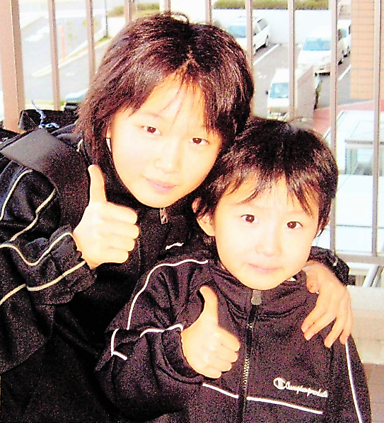 早田ひなの実家は福岡のどこ？家族構成や出身校での昔の写真を紹介！井戸端会議で花咲かせ