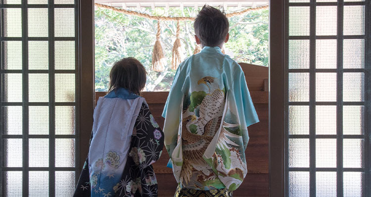 七五三の撮影を写真館でする時の服装は？ 兄弟・姉妹編三重県四日市で写真館ならフォトスタジオ シリウス