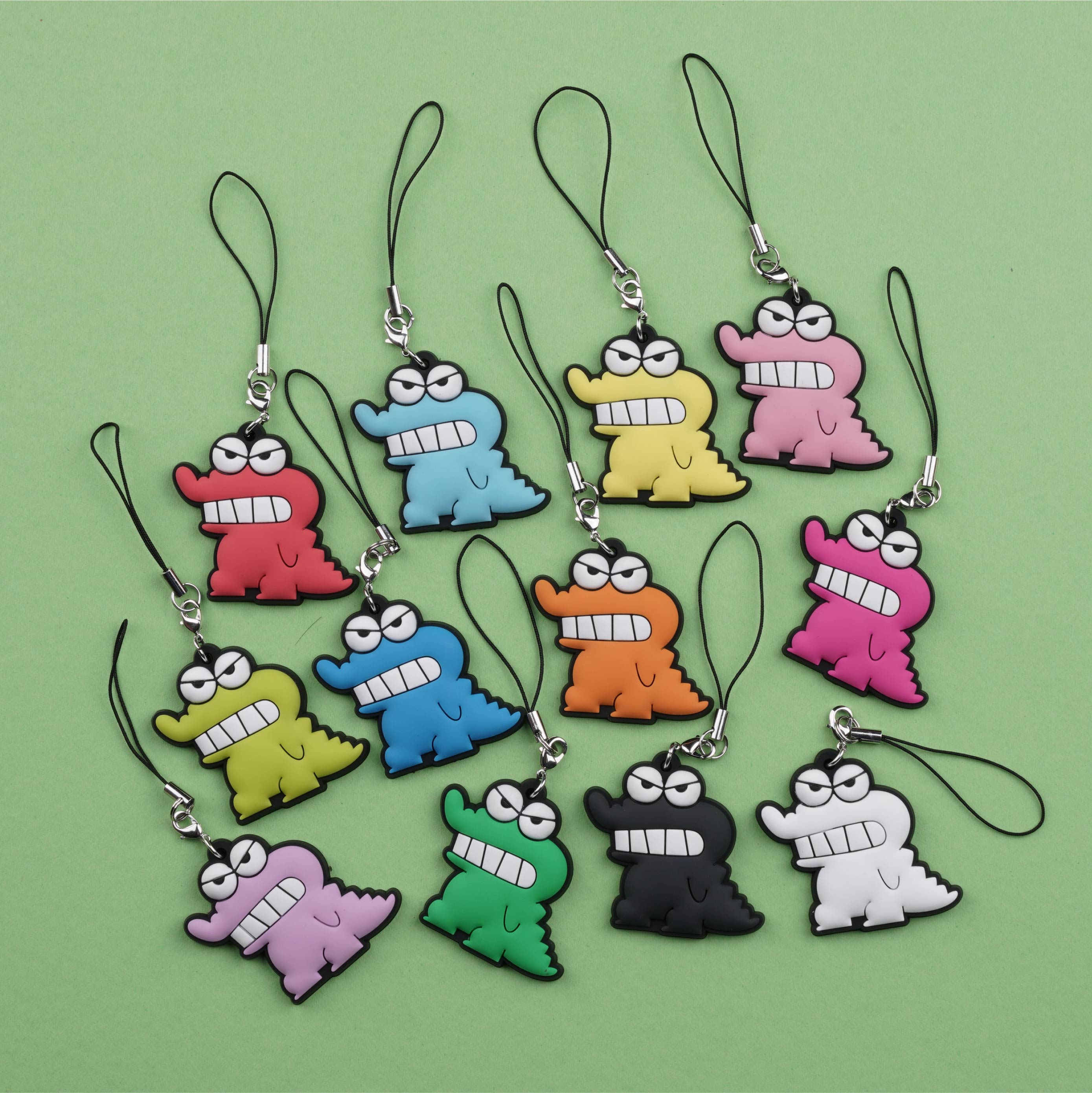 お守り 手作りワニ山さんしんちゃんTikTok