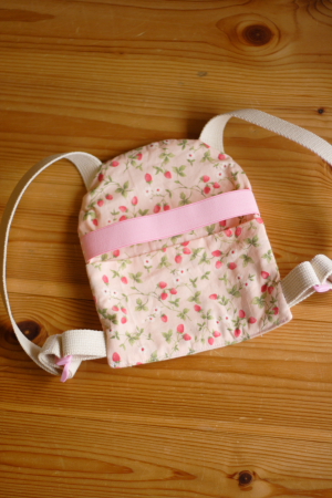 人形・ぬいぐるみ用抱っこ紐おもちゃの作り方 こどもちゃれんじ風 ヒナスイッチ